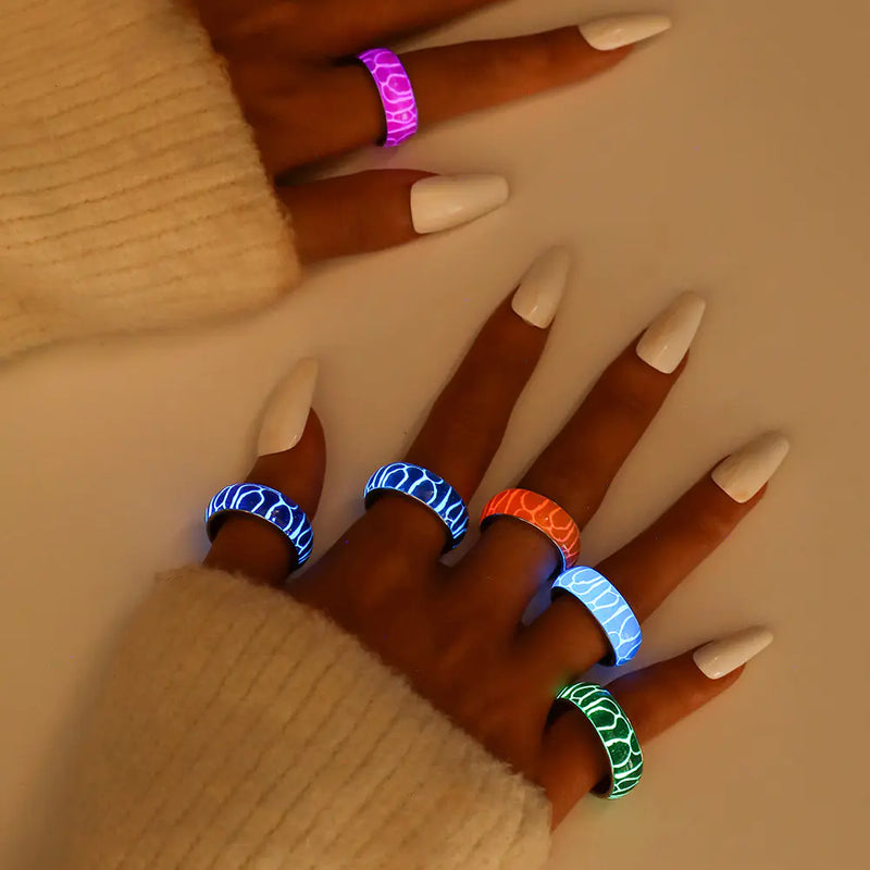 Unisex Glow Stainless Steel Ring with Irregular Zebra Pattern